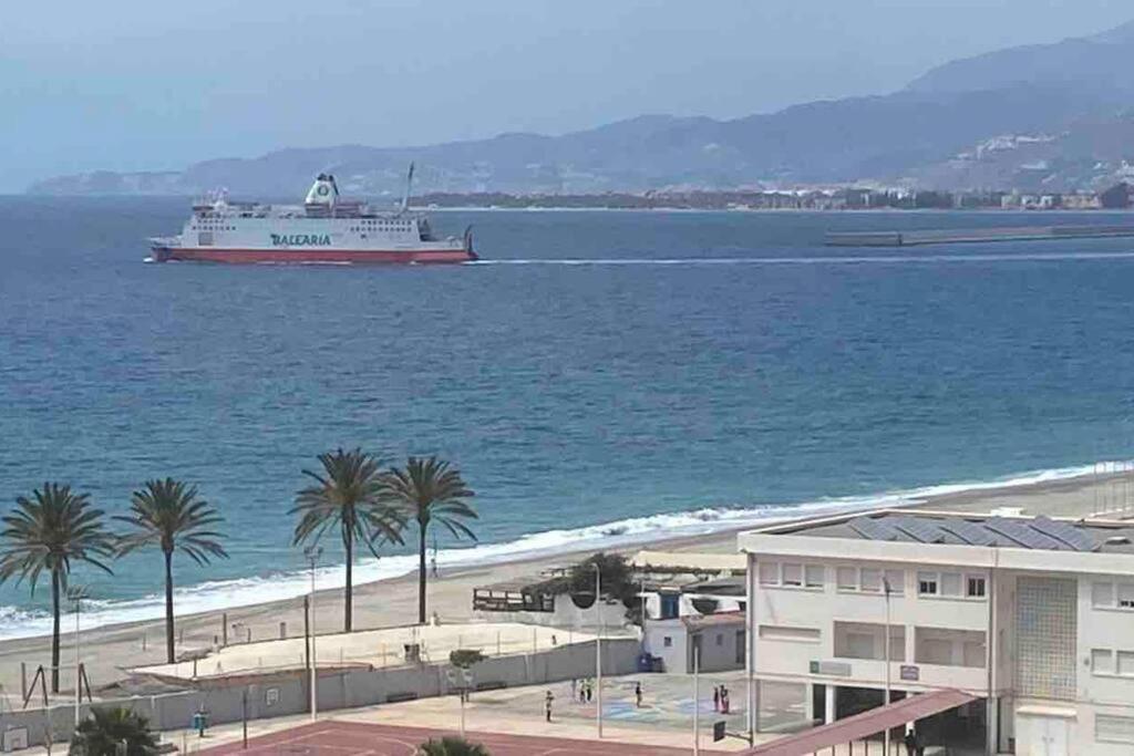 Torrenueva Con Vistas A La Playa *